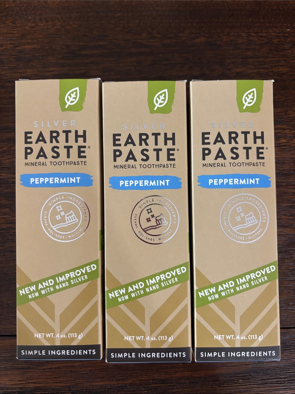 Silver Peppermint Mineral Toothpaste - Silver -